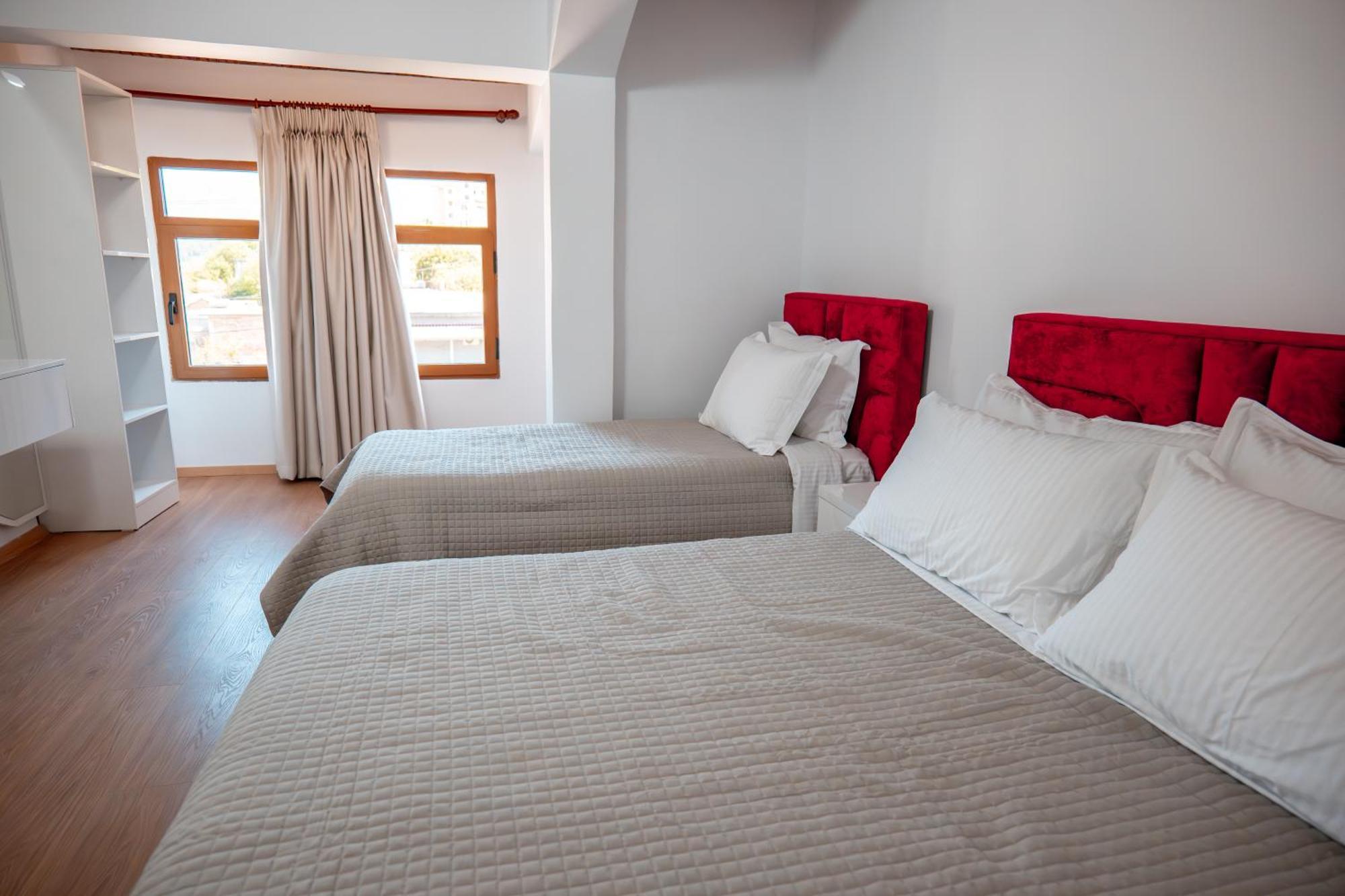 Fabio Guest House Gjirokaster Luaran gambar